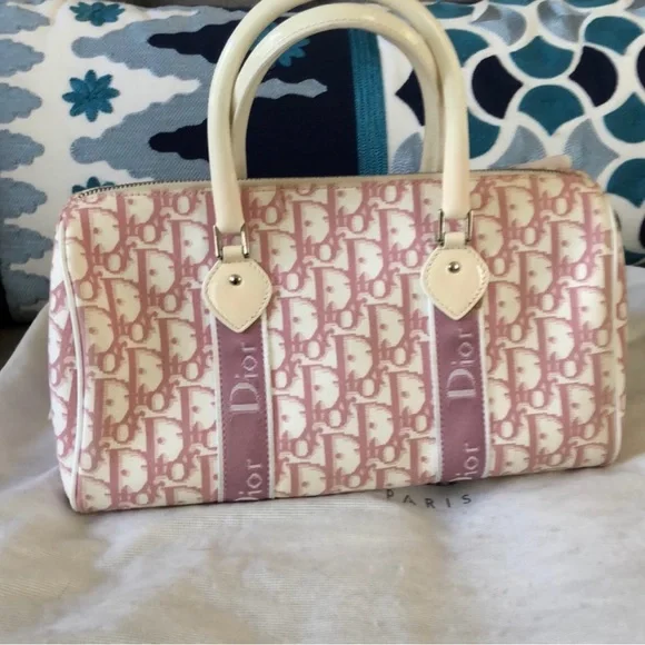 SOLD - Picture 4 of 8